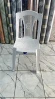 White Shoshona Plastic Chairs (Set of 4) - 2