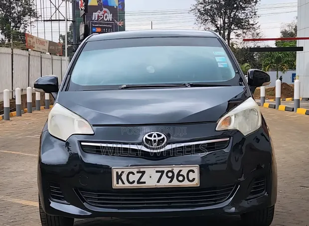 Toyota Ractis 1.5 FWD 2012 Black - 1