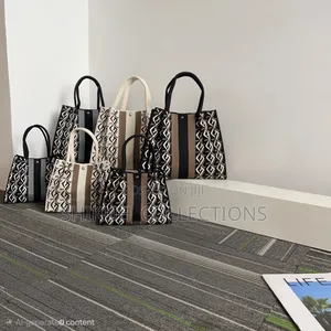 Classy Women's Tote Bags