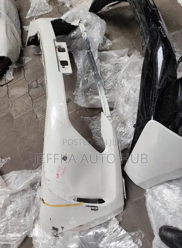Toyota Harrier 2018 Bampa ya Mbele (Iliyorudishwa) - 1
