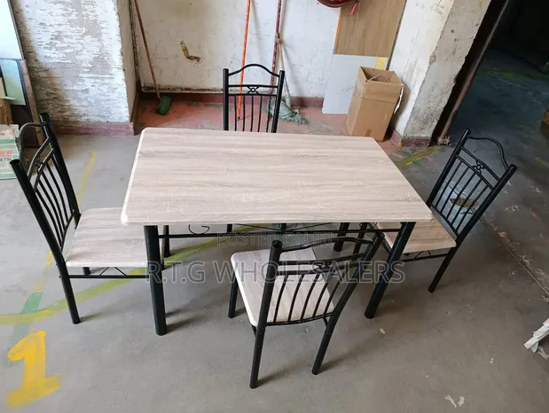 Executive 4-Seater Dining Table - 1