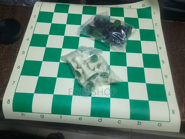 Portable Chess Mat - 1