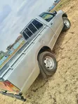 Nissan Hardbody 2009 Silver - 3