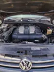 Volkswagen Touareg 2010 Nyeusi - 3