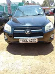 Toyota RAV4 2010 Nyeusi - 2