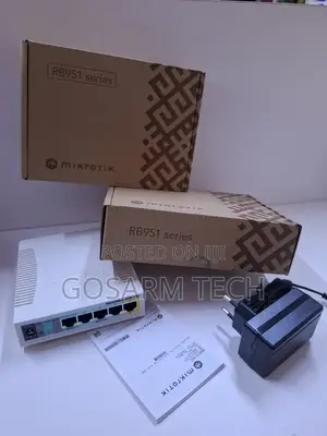 MikroTik RB951Ui-2HnD Wireless Router - 5 Porti