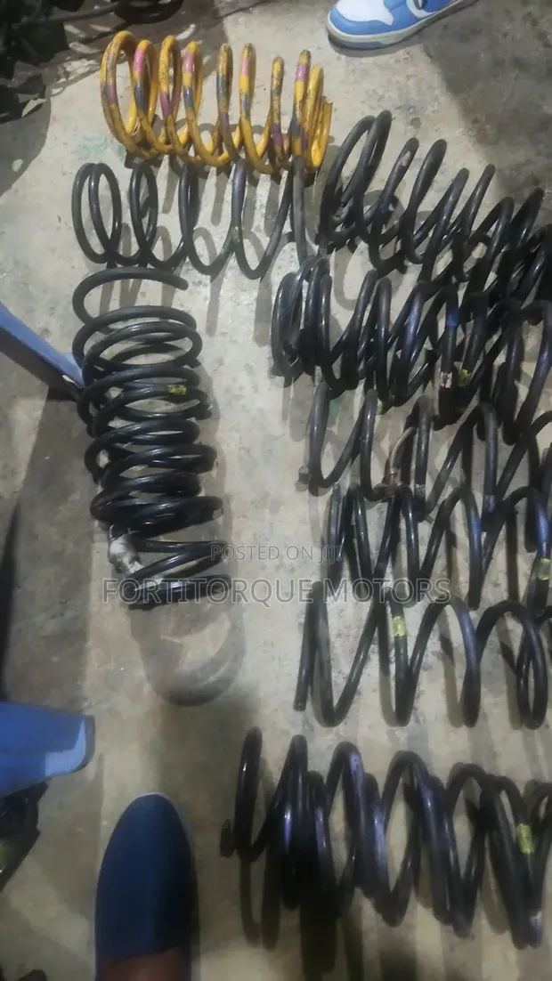 Coil Springs za Suspension za Heavy-Duty - Replacement ya OEM - 1