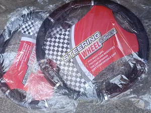 Kifuniko cha Steering Wheel chenye Pete - Brown na Nyeusi