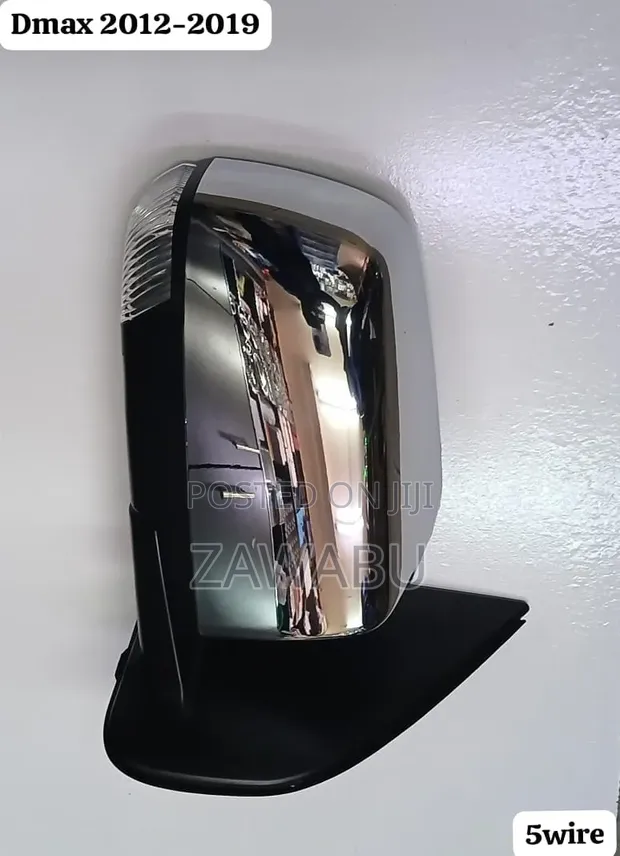 Isuzu D-Max Side Mirror (5-Wire) - 1