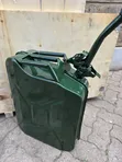 20L Metallic Fuel Jerrican with Spout - 2