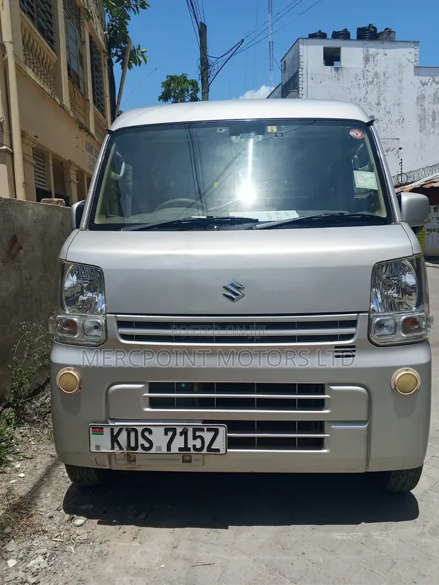 Suzuki Every 2018 Nyeupe - 1