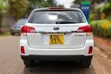 Subaru Outback 2015 White - 3