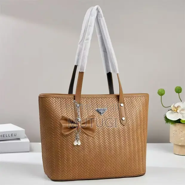 Women's Classic Handbag - 1