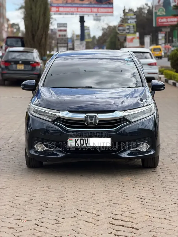 Honda Fit Shuttle 1.5 G 2WD 2018 Bluu - 1