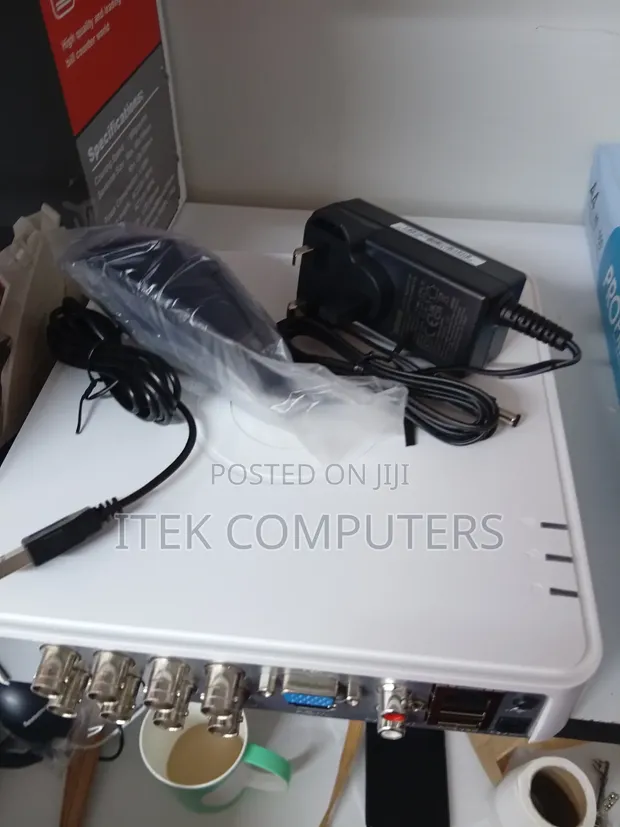 Hikvision Turbo DVR Mpya 8 Channel kwa Usalama wa Ofisi - 1