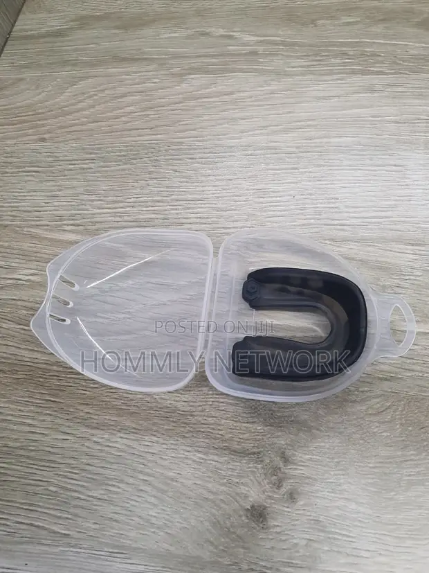 Sports Mouth Guard for Boxing, MMA, Football - 1