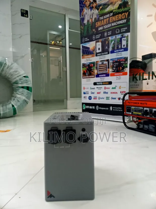 Vestwood 2kWh Portable Power Station - 1