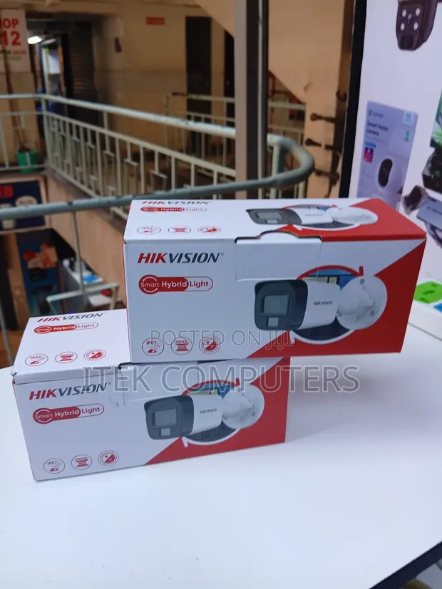 Hikvision 2MP ColorVu Hybrid Light Kamera ya Nje - 1