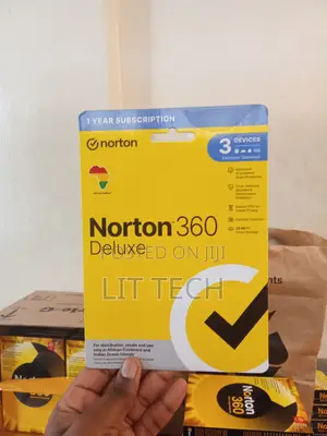 Norton 360 Deluxe - 1 Year Subscription for 3 Devices