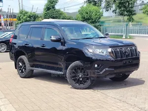 Toyota Land Cruiser Prado 2.7 TX-I 2021