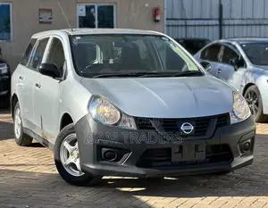 Nissan NV-150 Advan 2019 Nyeupe