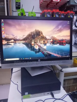 HP EliteDisplay E240c Monitor na Kamera, Mic, Spika
