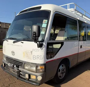 Toyota Coaster 2005 - 29 Seater Bus