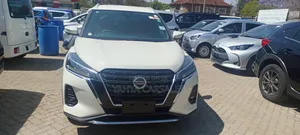 Nissan Kicks 2020 Nyeupe