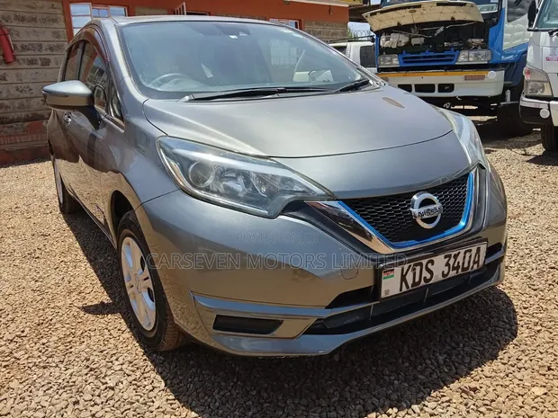 Nissan Note e-Power 2017 Grey - 1