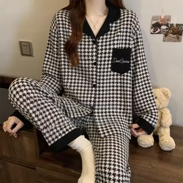 Comfy Clads Pajama Set ya Houndstooth - 1