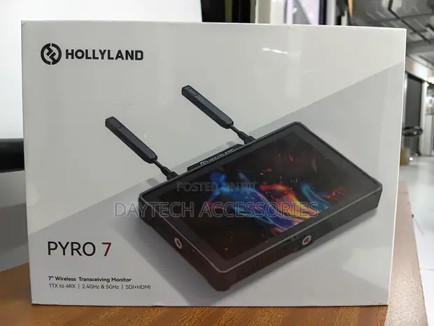 Hollyland Pyro 7 Wireless Video Transmitter 7" Monitor - 1
