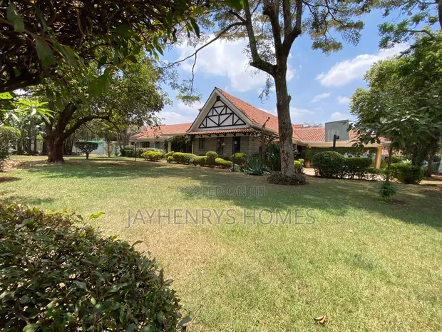 5 Bedroom Bungalow for Rent in Runda - 1