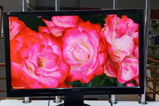 ViewSonic 27-inch Full HD Monitor - 1