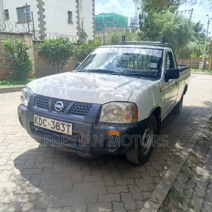 Nissan Hardbody Pickup 2002 White