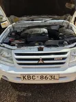 Mitsubishi Pajero 2001 - 3