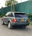 Land Rover Range Rover Sport 2010 Nyeusi - 2