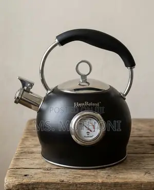 Haus Roland Germany Design 3L Whistling Kettle