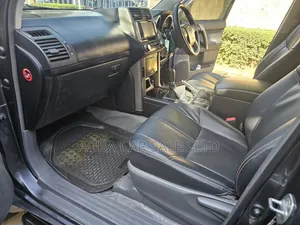 Toyota Land Cruiser Prado 2013 Gray
