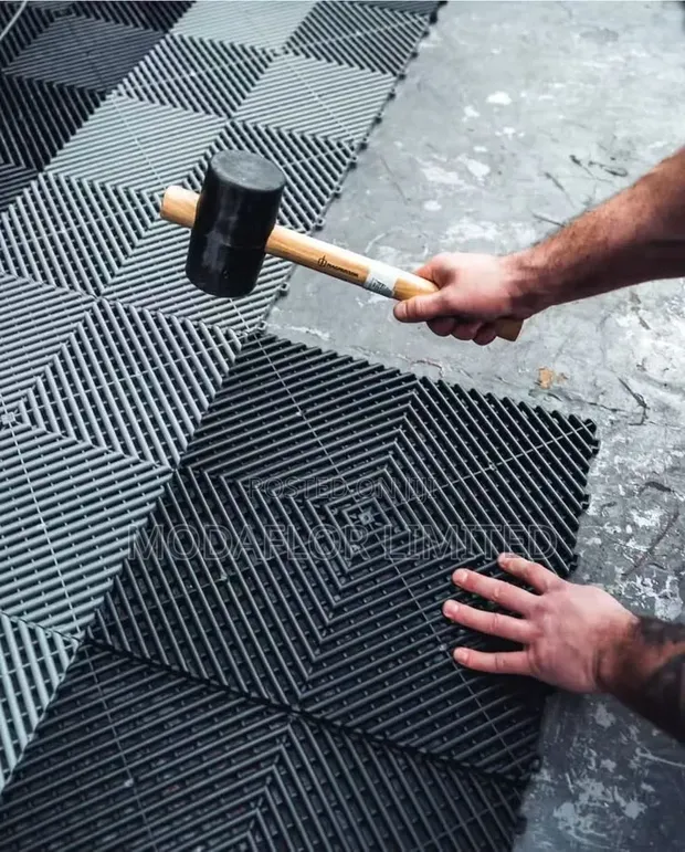 Garage Interlocking Floor Mats | Strong Modular Flooring - 1