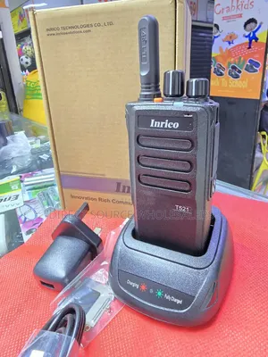 Inrico T521 Walkie Talkie ya Mtandao na Charging Base
