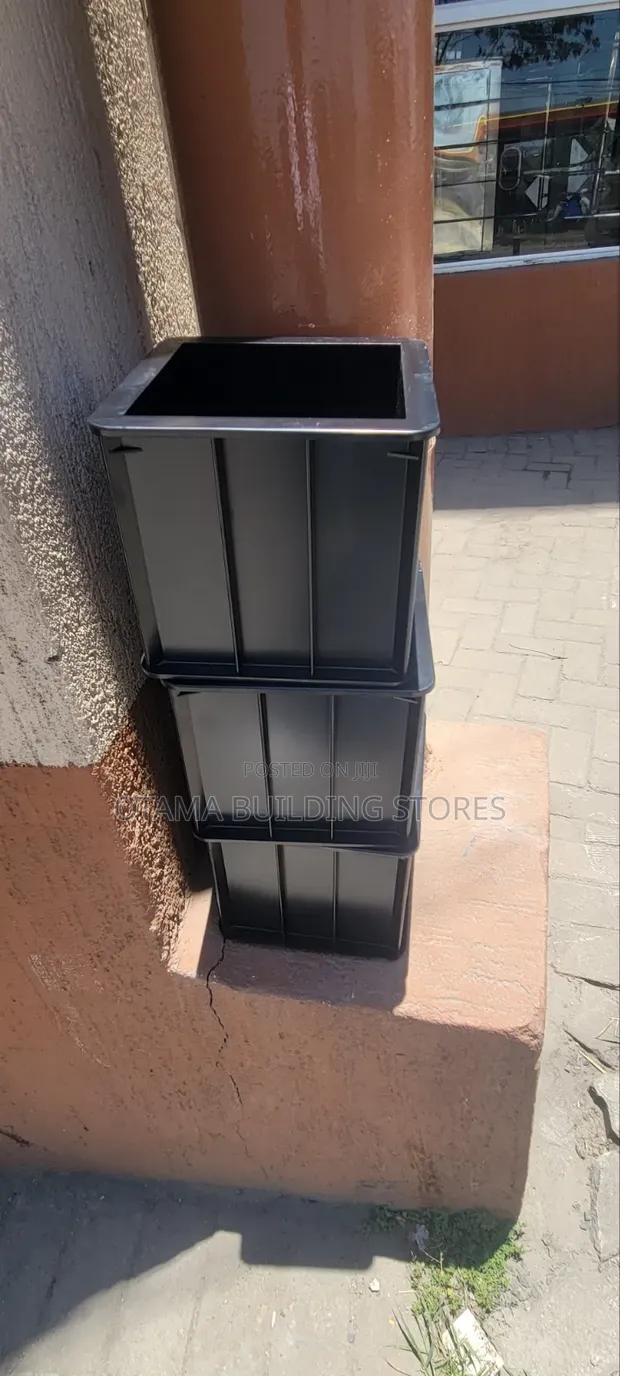 Concrete Testing Cube Moulds - 1