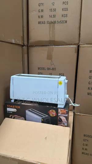 Heavy-Duty Slice Toaster - Black & White