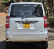 Toyota Noah 2012 Silver - 2