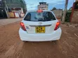 Toyota Vitz 2012 Nyeupe - 5