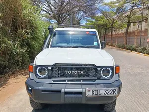 Toyota Land Cruiser 79 Series Pickup 2023