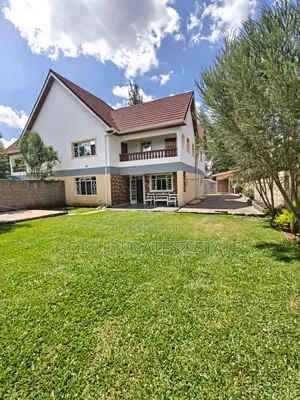 Townhouse ya Vyumba 4 vya Kulala kwa Upangaji Karen C