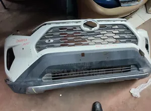 Bampa ya Mbele ya Toyota RAV4 2018
