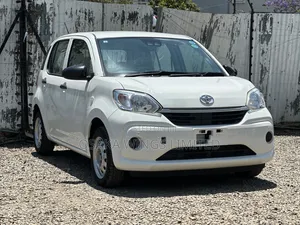 Toyota Passo 1.0 FWD 2019 Nyeupe