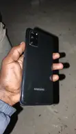Samsung Galaxy S20+ 128GB Nyeusi - 3