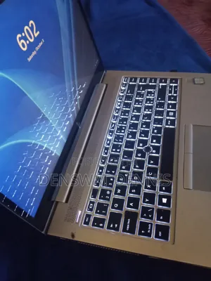 Laptop HP EliteBook 820 G4 - Intel Core i7, 4GB RAM, 256GB HDD